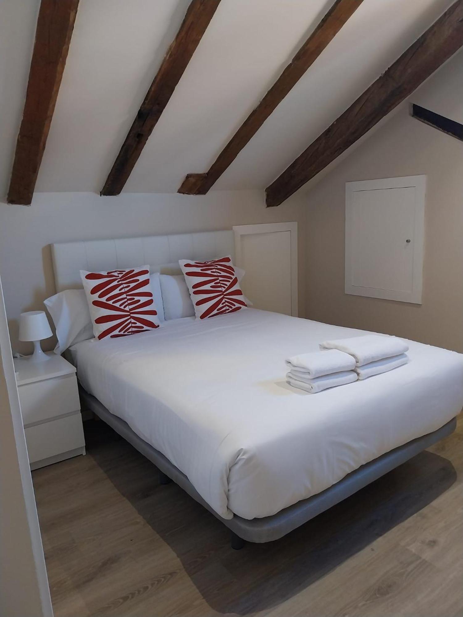 La Casona Del Asno Daire Alcalá de Henares Dış mekan fotoğraf